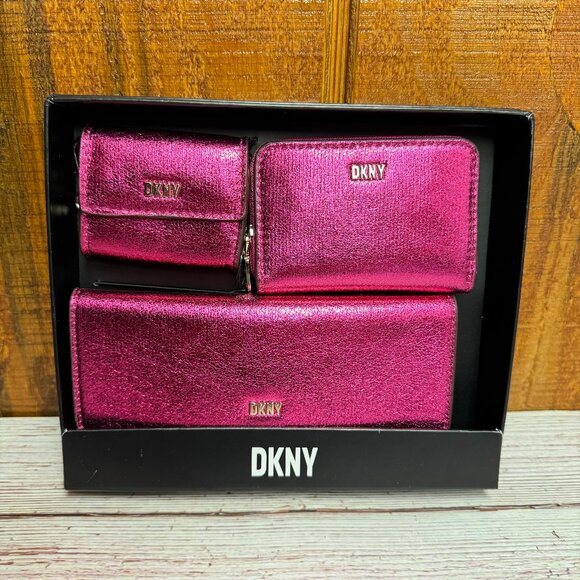DKNY Lumen 3 Piece Wallet Set in Gift Box - Pink